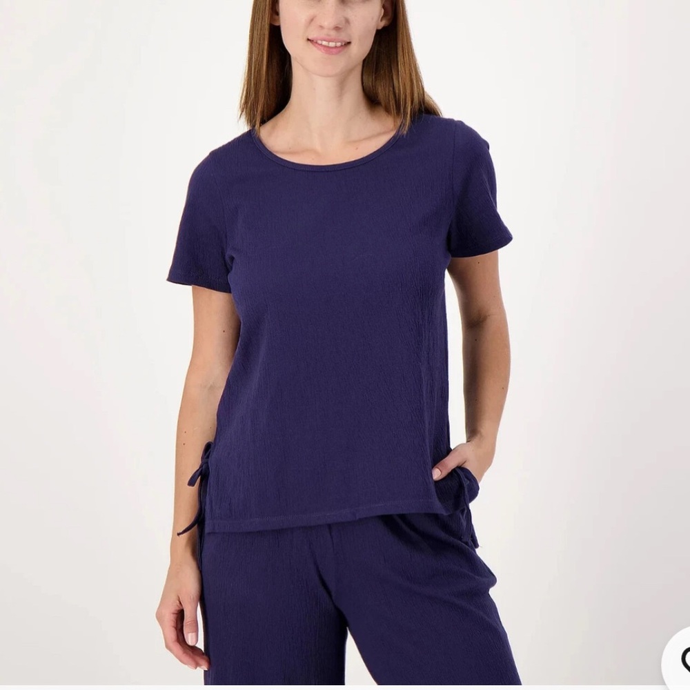 Cuddl Duds Women's Deep Blue Short Sleeve Tee